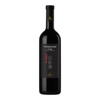 Bottle of Dacastello Ariuse Negroamaro Puglia IGT, Italian red wine, 13.5% ABV